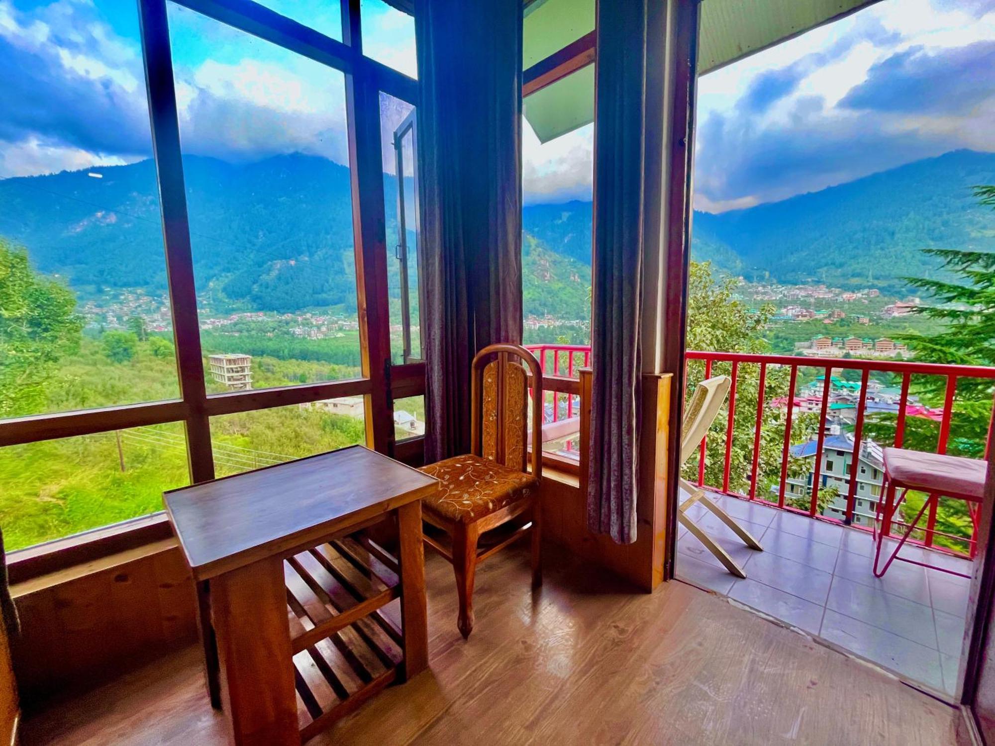 Himalayan River Mountain View 2 Bedrooms Cottage, Manali Экстерьер фото