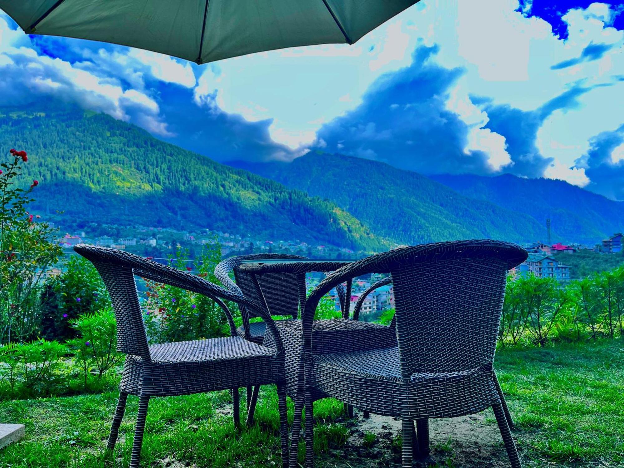 Himalayan River Mountain View 2 Bedrooms Cottage, Manali Экстерьер фото